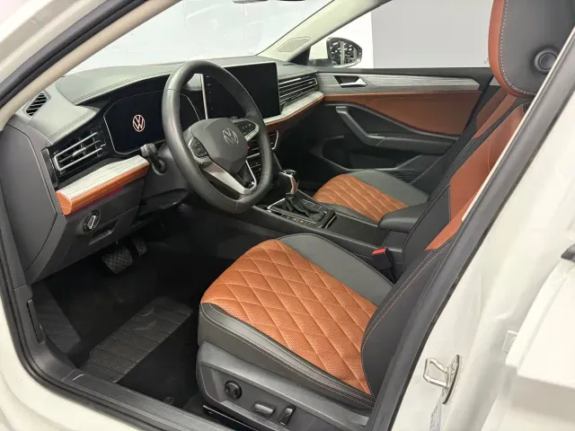 Volkswagen Sagitar — Фото автомобиля 6