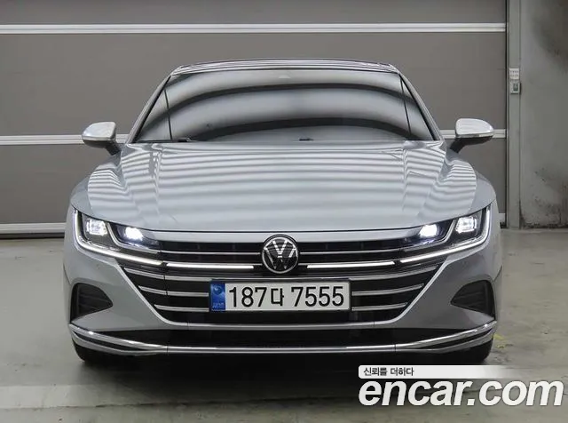 Volkswagen Arteon — Фото автомобиля 2