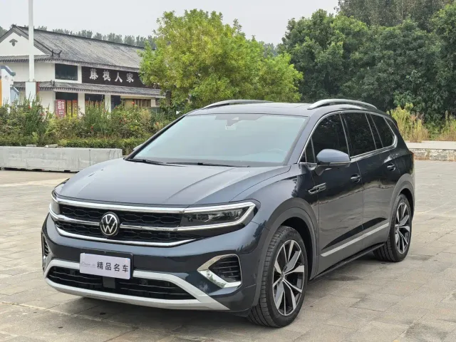 Фотография автомобиля — Volkswagen Talagon