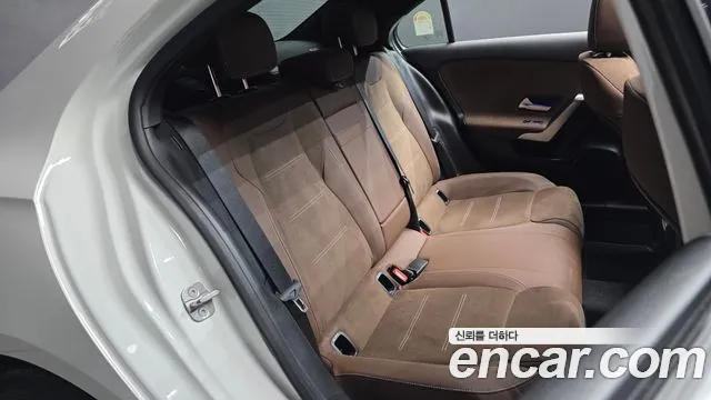 Mercedes-Benz A-Class W177 — Фото автомобиля 18
