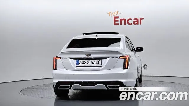 Cadillac CT5 — Фото автомобиля 4