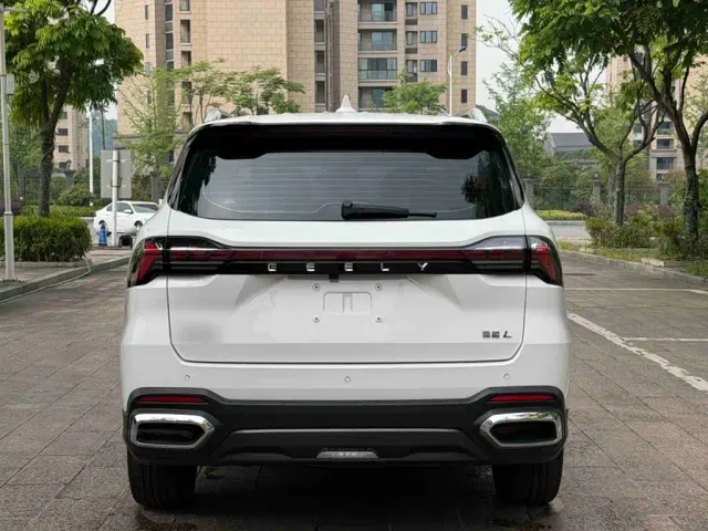 Geely Haoyue L — Фото автомобиля 5