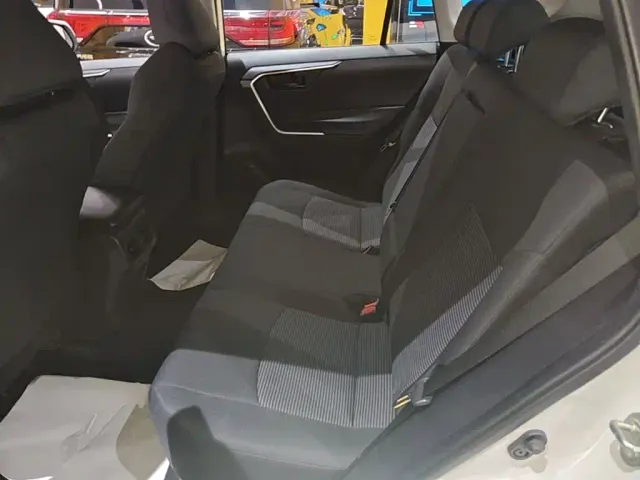 Toyota Wildlander — Фото автомобиля 16