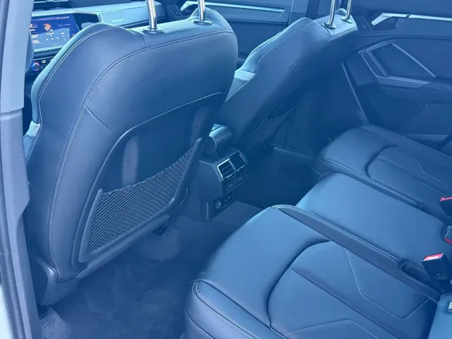 Audi Q3 — Фото автомобиля 8