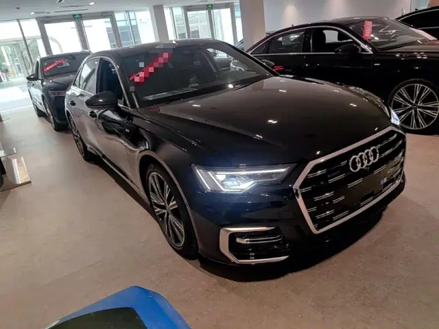 Audi A6L — Фото автомобиля 3