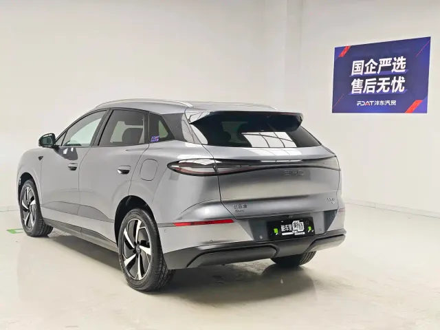 BYD Sealion 06 — Фото автомобиля 6