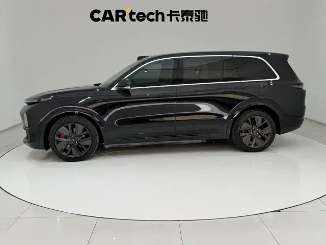Li Auto Li Xiang L9 2022 Max — Фото автомобиля 8