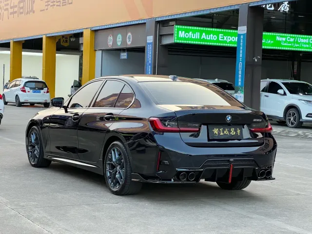 BMW 3 Series — Фото автомобиля 18