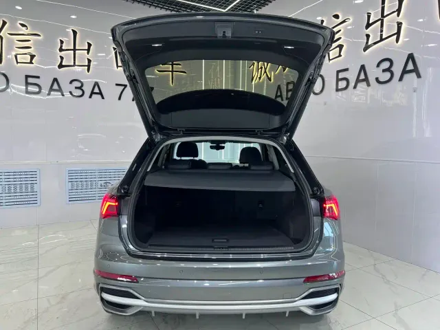 Audi Q3 — Фото автомобиля 16