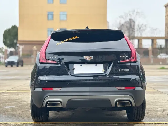 Cadillac XT4 — Фото автомобиля 9