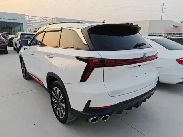 Changan CS75 Plus — Фото автомобиля 22