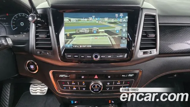 KG_Mobility_Ssangyong Rexton Новый Rexton Sport Дизель 2.2 4WD — Фото автомобиля 16