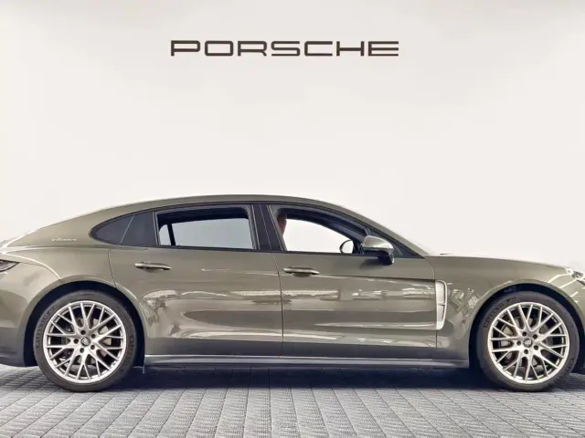 Porsche Panamera — Фото автомобиля 5