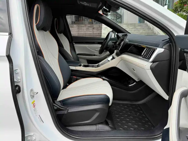 BYD Song PLUS — Фото автомобиля 12