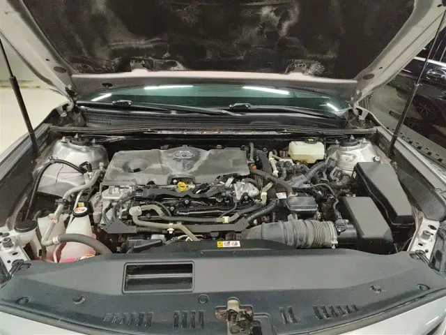 Toyota Camry — Фото автомобиля 19
