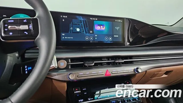 Hyundai Grandeur GN7 — Фото автомобиля 12