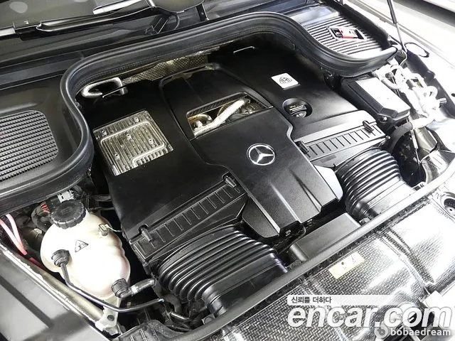 Mercedes-Benz GLS-Class — Фото автомобиля 12