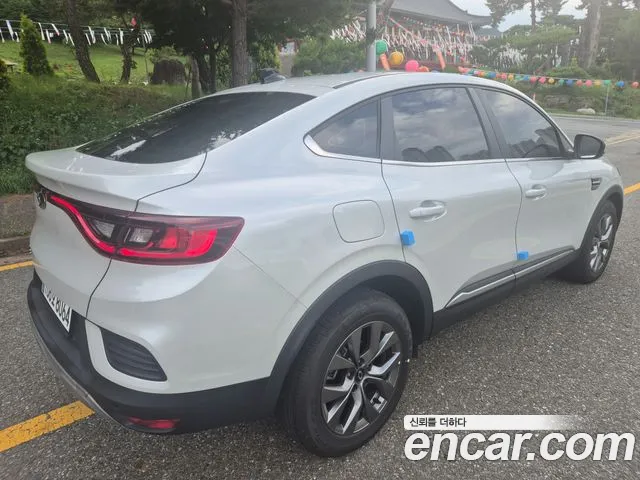 Renault Korea XM3 — Фото автомобиля 2