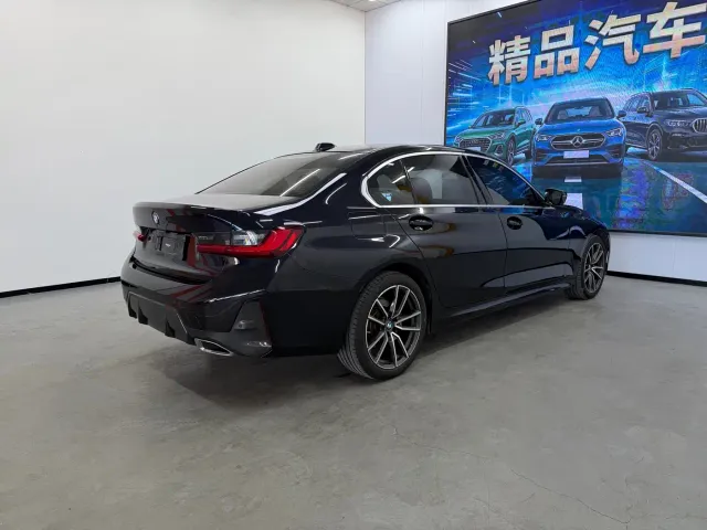 BMW 3 Series — Фото автомобиля 4
