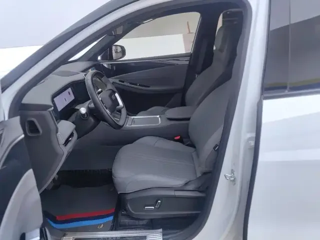 Geely Galaxy L7 — Фото автомобиля 9