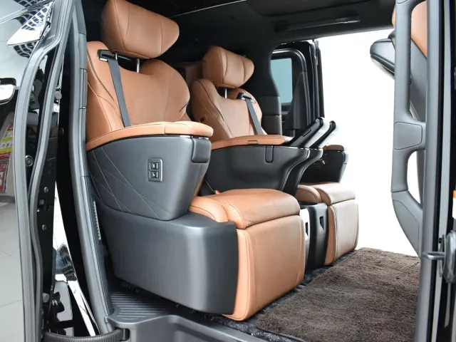 Toyota Vellfire — Фото автомобиля 20