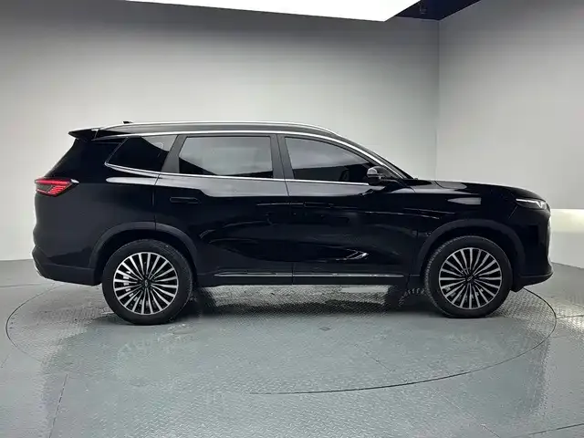 Chery Tiggo 8 PLUS — Фото автомобиля 5