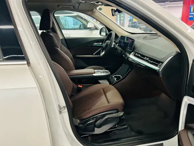 BMW X1 — Фото автомобиля 16