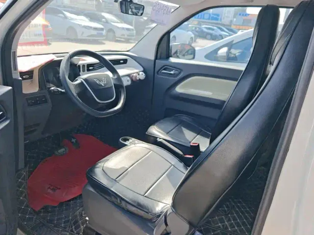 Wuling Hongguang Mini EV — Фото автомобиля 9
