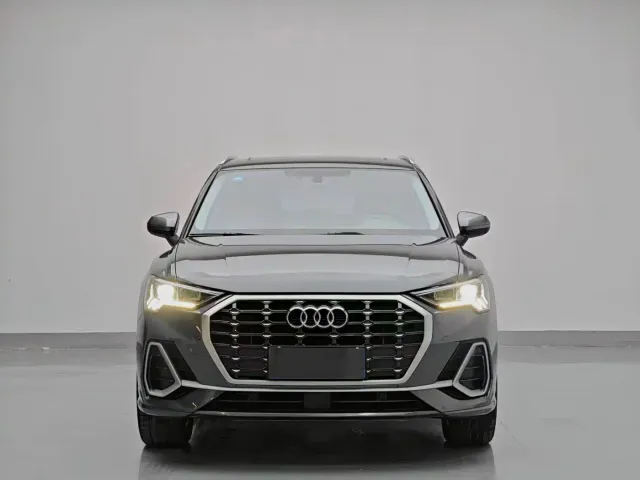 Audi Q3 — Фото автомобиля 2