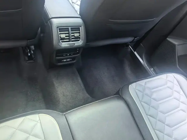 Volkswagen Tayron — Фото автомобиля 12