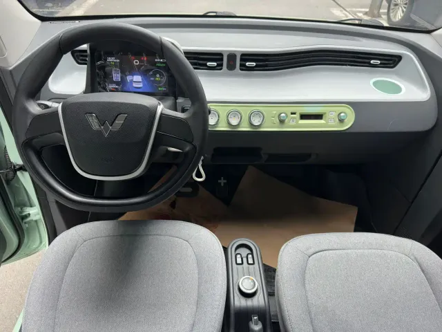 Wuling Hongguang Mini EV — Фото автомобиля 8