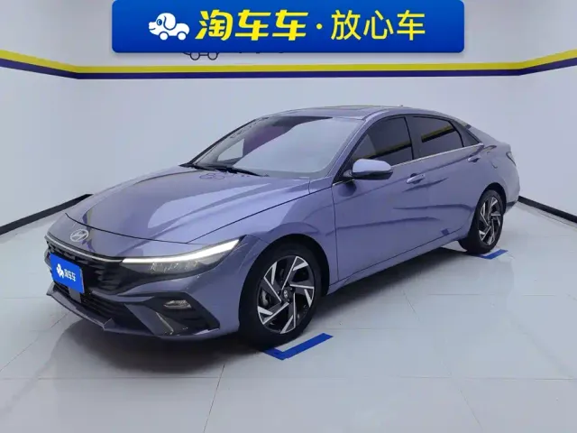 Фотография автомобиля — Hyundai Elantra