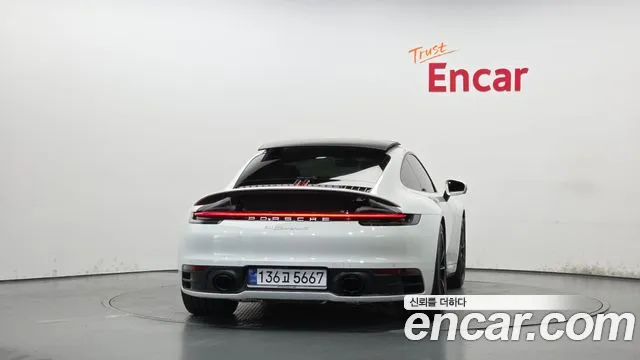 Porsche 911 — Фото автомобиля 3