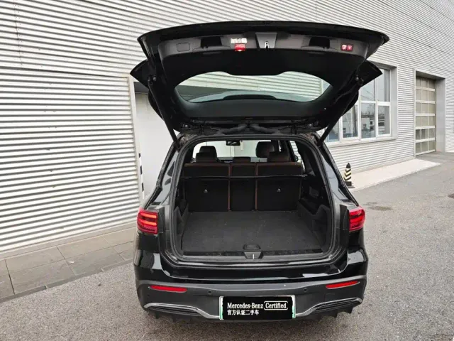 Mercedes-Benz EQB — Фото автомобиля 5