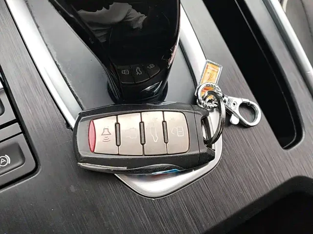 Haval H6 — Фото автомобиля 8