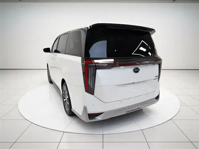 GAC Trumpchi M8 — Фото автомобиля 4