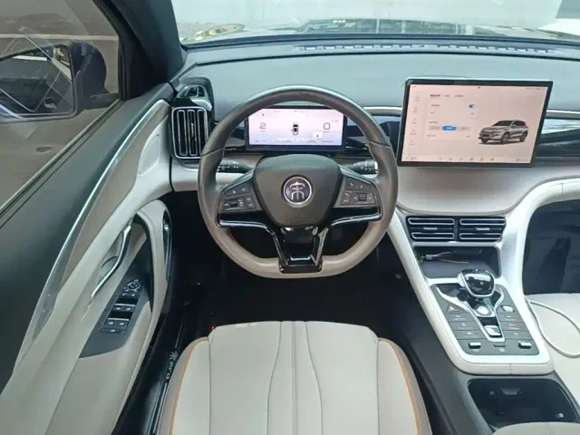 BYD Song Pro — Фото автомобиля 10