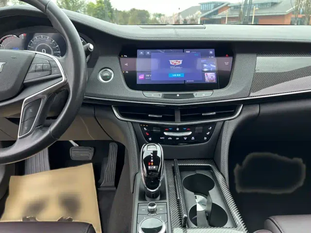 Cadillac CT6 — Фото автомобиля 15