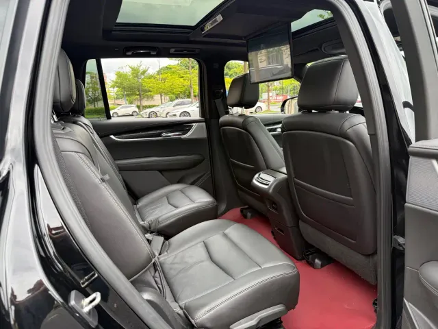 Cadillac XT6 — Фото автомобиля 12