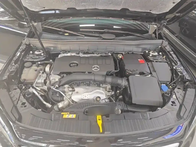 Mercedes-Benz GLB-Class — Фото автомобиля 19