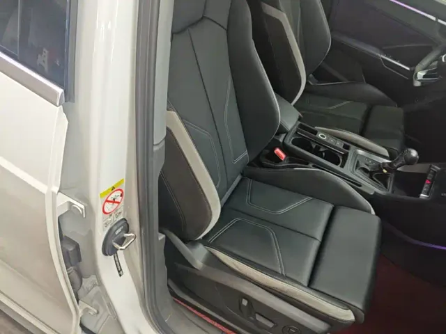 Audi Q3 — Фото автомобиля 24