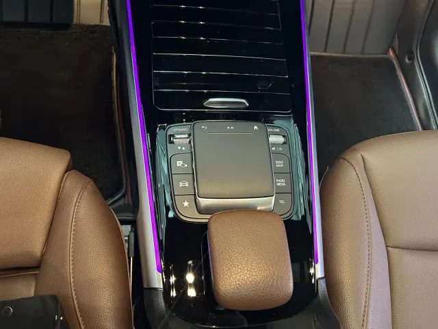 Mercedes-Benz GLB-Class — Фото автомобиля 11