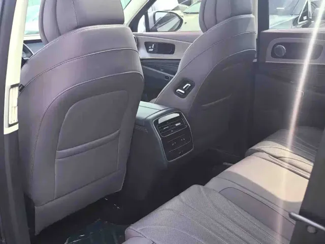Chery Tiggo 9 C-DM — Фото автомобиля 6