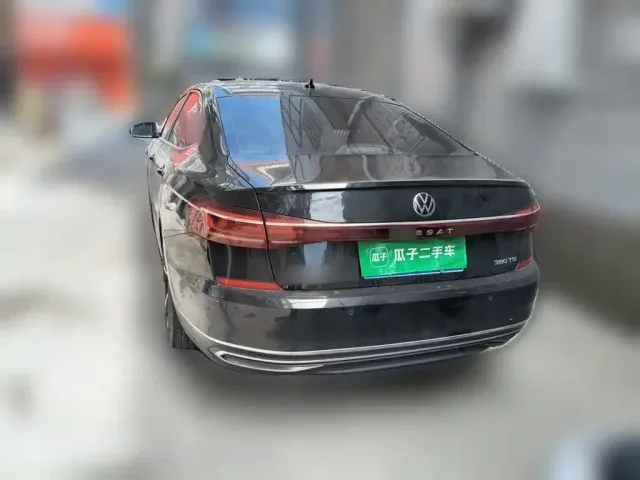 Volkswagen Passat — Фото автомобиля 8
