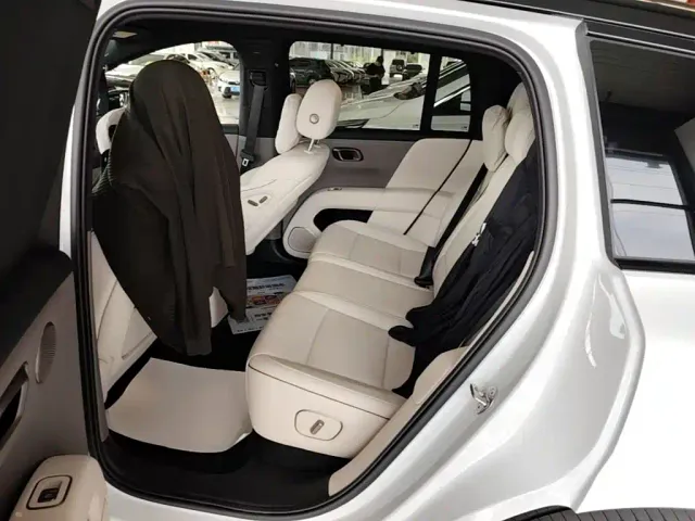 Li Auto i6 — Фото автомобиля 13