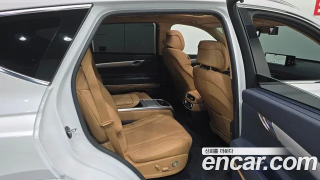 Genesis GV80 2.5T Бензин AWD — Фото автомобиля 11
