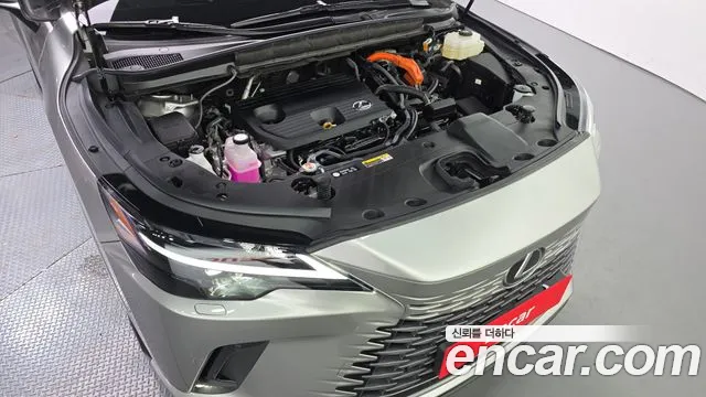 Lexus RX — Фото автомобиля 6