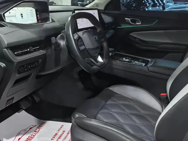 Changan Qiyuan Q05 — Фото автомобиля 9