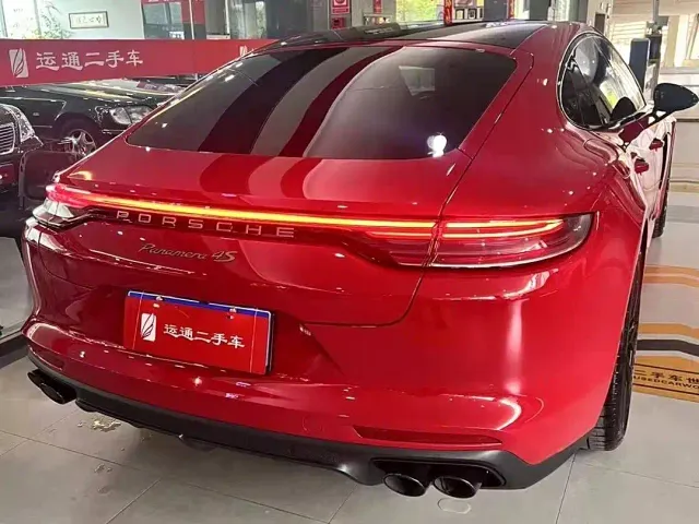 Porsche Panamera — Фото автомобиля 4