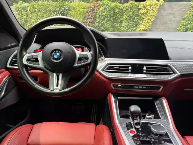 BMW X6 M — Фото автомобиля 13